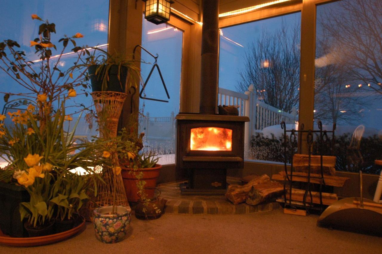 Annville Inn Bed & Breakfast Bagian luar foto