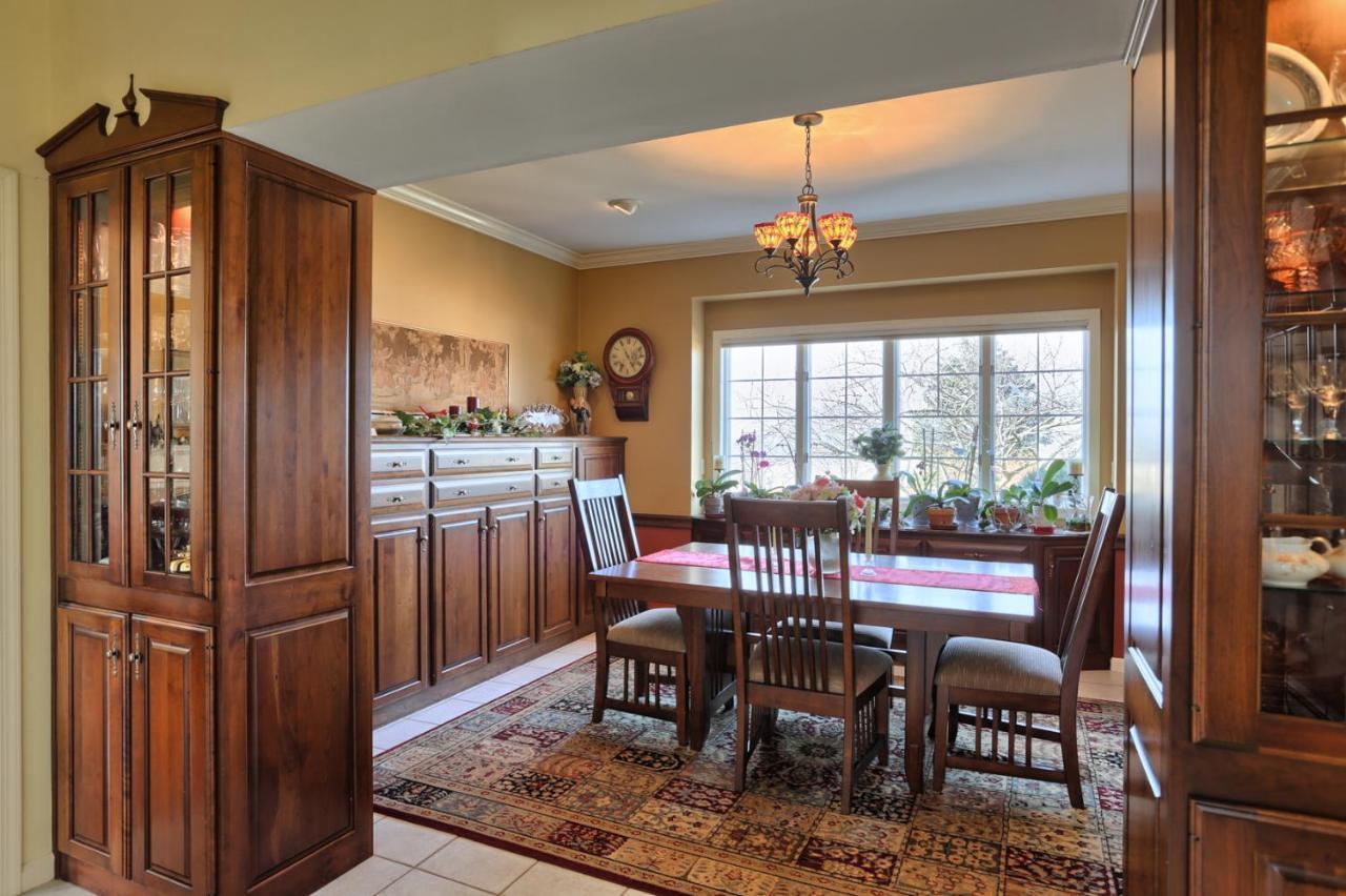 Annville Inn Bed & Breakfast Bagian luar foto