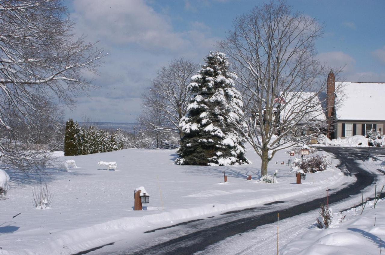 Annville Inn Bed & Breakfast Bagian luar foto